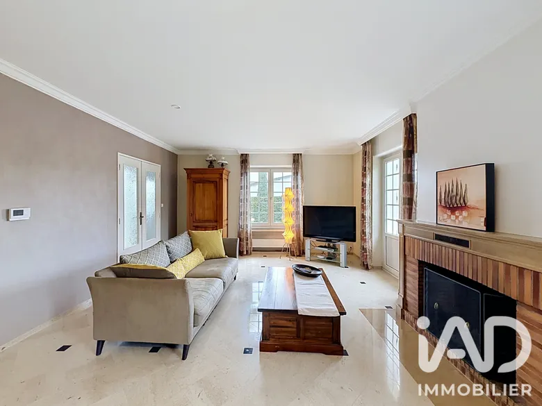 Maison 6 pièces 163 m² · à Hettange-Grande · 163 m² · 530 000 €