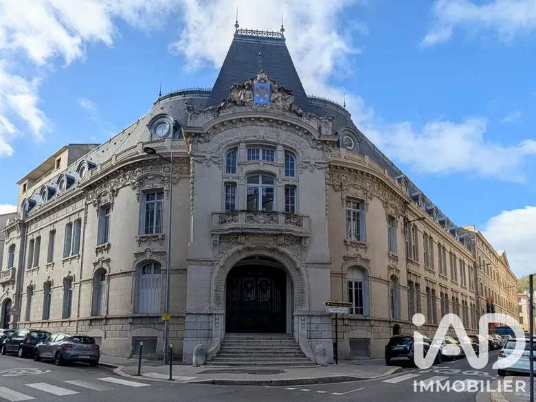 Appartement 3 pièces 81 m² · à Saint-Étienne · 81 m² · 164 000 €