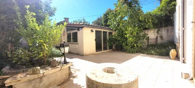 Maison à Avignon (84000)