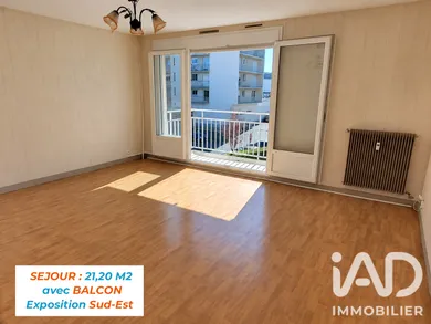 Apartment in Tours (37200)