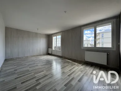 Apartment in Évreux (27000)