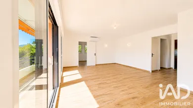 Appartement à Cavalaire-sur-Mer (83240)