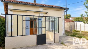 Maison de village à Les Églisottes-et-Chalaures (33230)