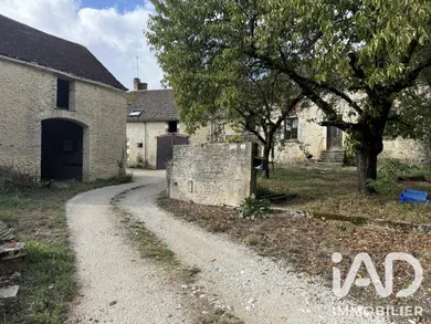 Maison de village à Avirey-Lingey (10340)