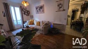 Apartment in Paris (75010)