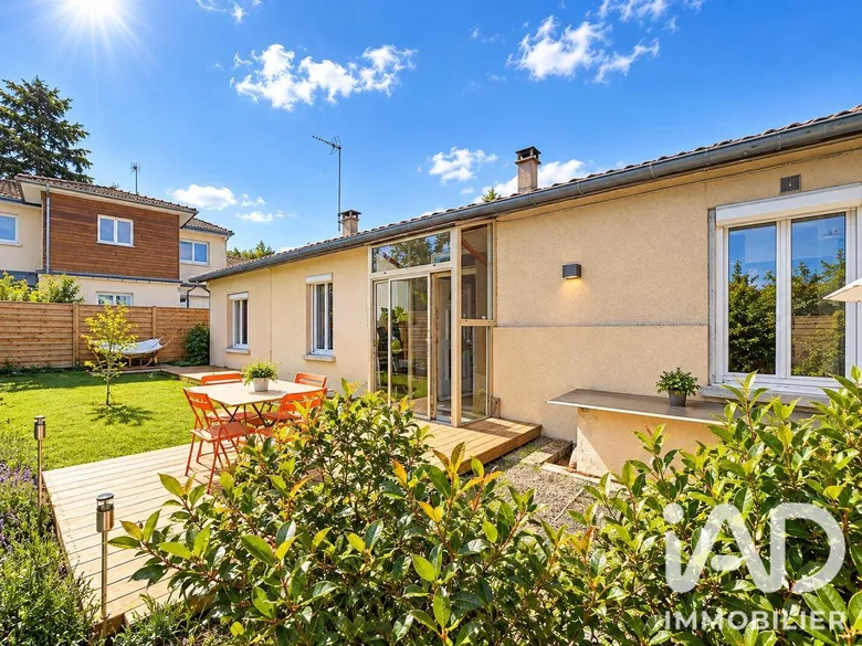 Appartement 3 pièces 43 m² · à Oullins-Pierre-Bénite · 43 m² · 229 000 €