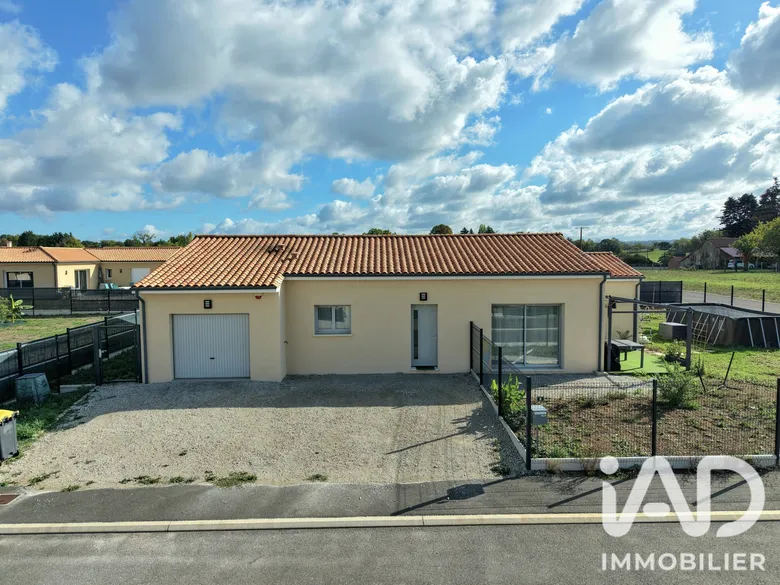 Maison 5 pièces 110 m² · à Taponnat-Fleurignac · 110 m² · 230 000 €