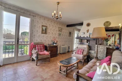 Maison traditionnelle à Forcalquier (04300)