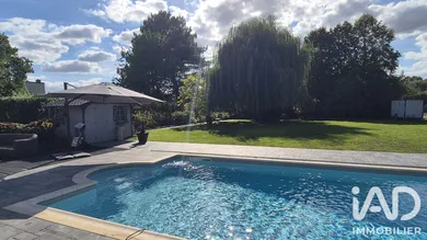 Ferme à Saint-Amand-les-Eaux (59230)