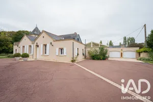 Demeure à DOUE EN ANJOU (49700)
