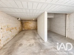 Garage in Bordeaux (33300)