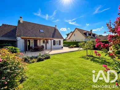 Maison traditionnelle à Lamorlaye (60260)