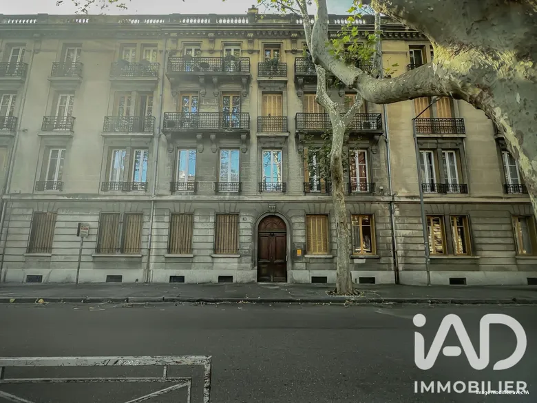 Local commercial 132 m² · à Avignon · 132,4 m² · 330 000 €