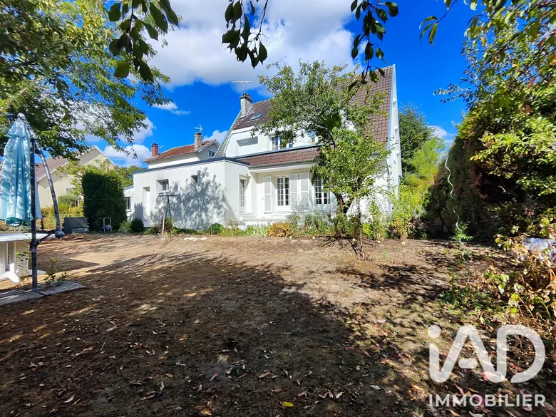 Maison 7 pièces 153 m² · à Saint-Memmie · 153 m² · 289 000 €