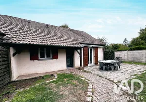 House in Le Gault-Saint-Denis (28800)