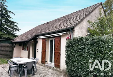 House in Le Gault-Saint-Denis (28800)