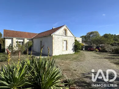 Demeure à Le Champ-Saint-Père (85540)