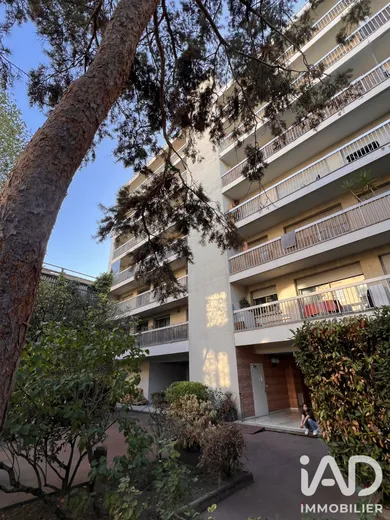 Appartement à Saint-Mandé (94160)