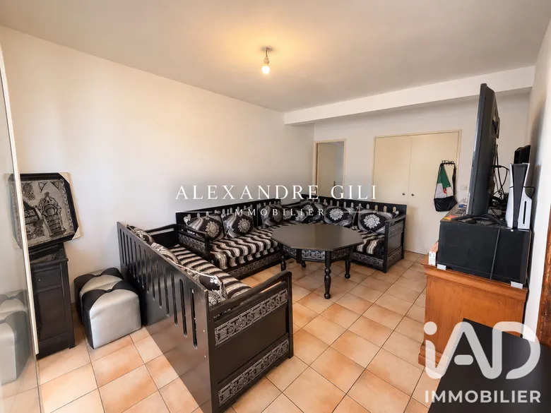 Appartement 3 pièces 55 m² · à Marseille · 55 m² · 64 000 €