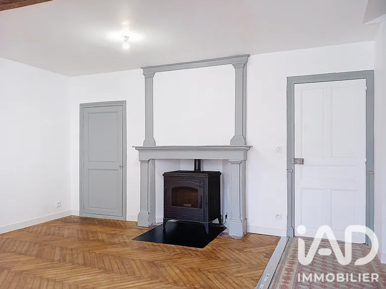 Maison 5 pièces 104 m² · à Val-du-Layon · 104 m² · 900 €/mois