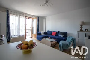 Apartment in Bois-d'Arcy (78390)