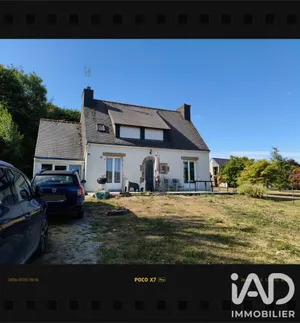 Maison de village à Saint-Hernin (29270)