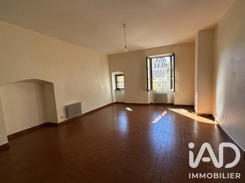 Appartement 4 pièces 75 m² · à Aubenas · 75 m² · 109 000 €
