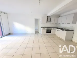 Apartment in Saint-Jean-Bonnefonds (42650)