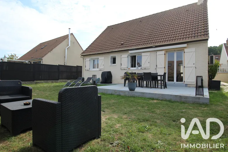 Maison 6 pièces 110 m² · à Aubergenville · 110 m² · 338 000 €