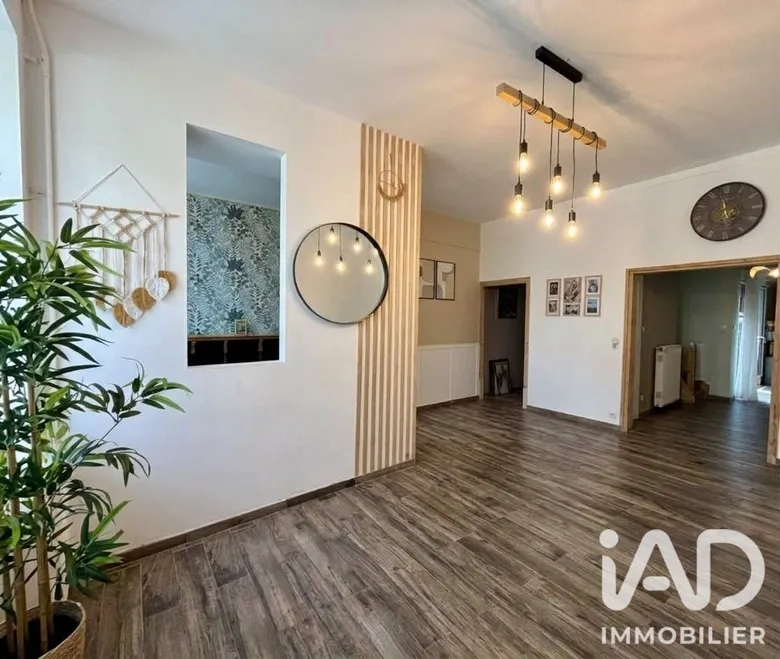 Maison 6 pièces 150 m² · à Bollezeele · 150 m² · 163 000 €