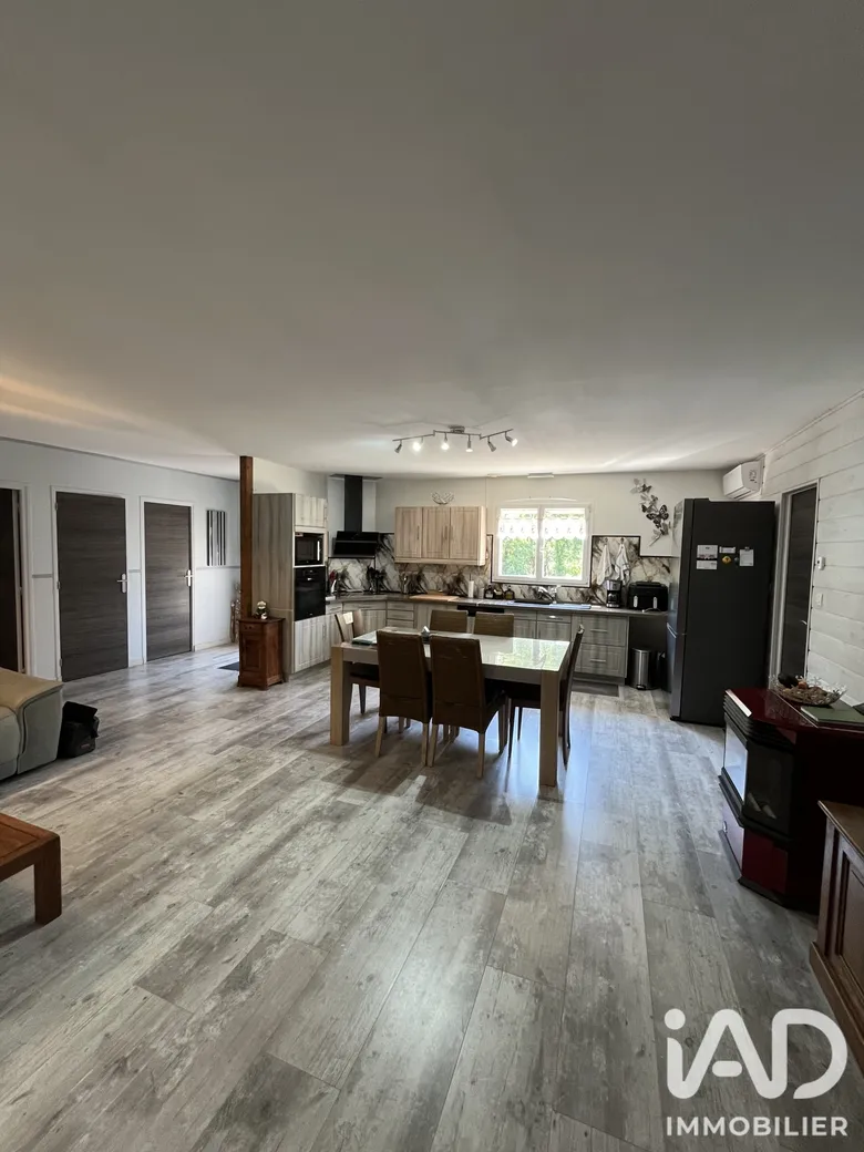 Maison 5 pièces 116 m² · à Saint-Sylvain · 116 m² · 215 000 €