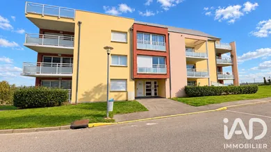 Appartement à Rouxmesnil-Bouteilles (76370)