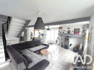 Maison de village à Orthez (64300)