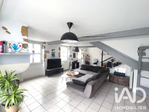 Maison de village à Orthez (64300)