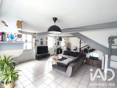 Maison de village à Orthez (64300)