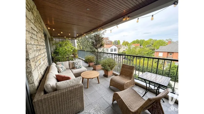 Appartement 5 pièces 142 m² · à Vaucresson · 142 m² · 730 000 €