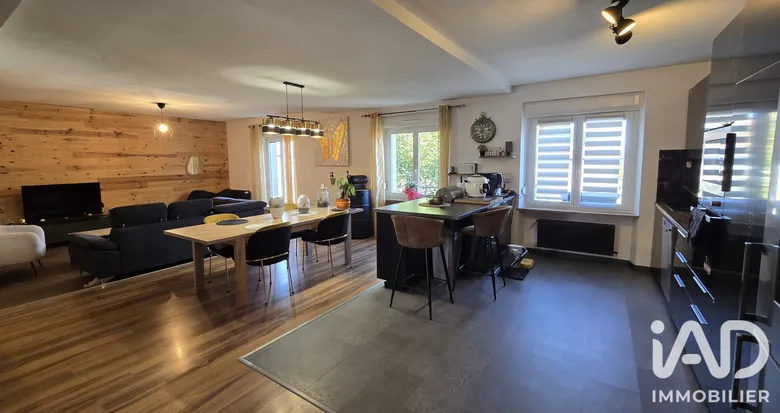 Appartement 3 pièces 107 m² · à Chambley-Bussières · 106,8 m² · 137 000 €