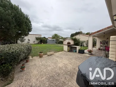 Maison traditionnelle à Coulombiers (86600)
