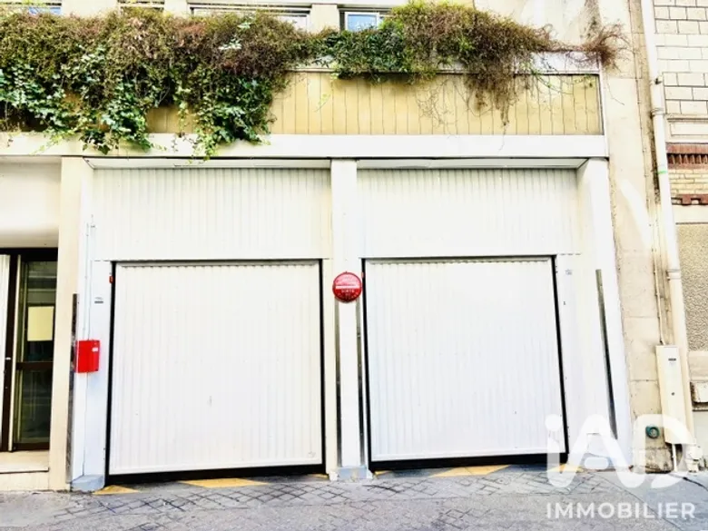 Parking 7 m² · à Paris · 7 m² · 11 200 €