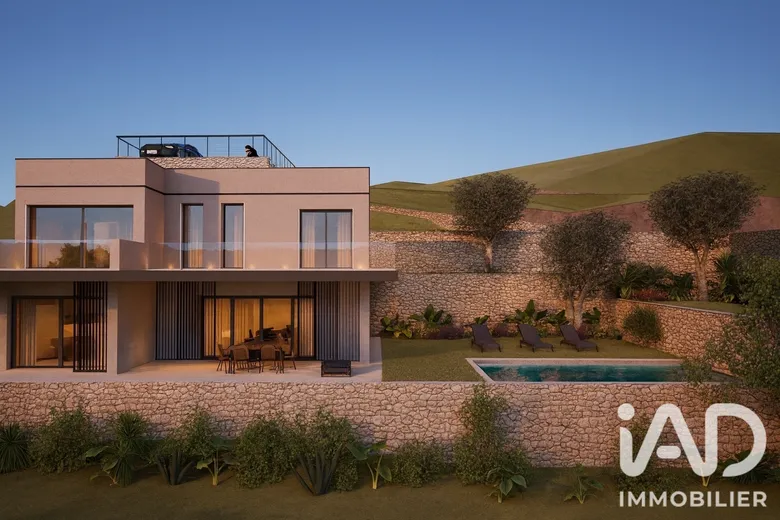Terrain 135 m² · à Nice · 135 m² · 395 000 €