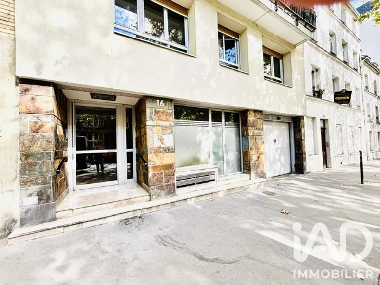 Parking 11 m² · à Paris · 11 m² · 29 500 €