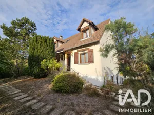 Maison de campagne à Jussy (89290)
