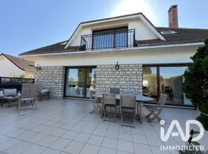 Maison traditionnelle à Nanteuil-lès-Meaux (77100)