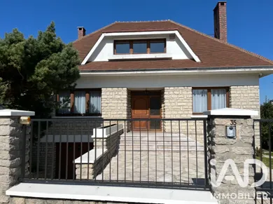 Maison traditionnelle à Nanteuil-lès-Meaux (77100)