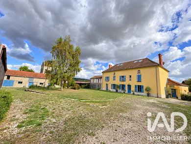 Domaine à Château-Thierry (02400)