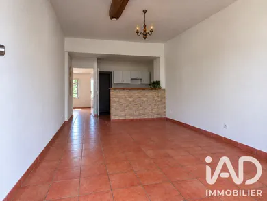 Appartement à Caumont-sur-Durance (84510)