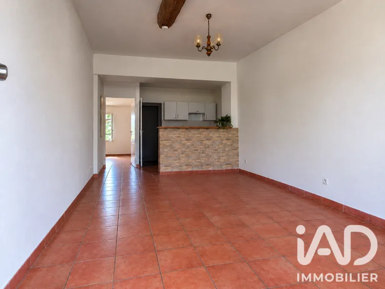 Appartement 2 pièces 48 m² · à Caumont-sur-Durance · 48 m² · 89 000 €