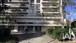 Appartement à Courbevoie (92400)
