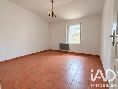 Appartement à Caumont-sur-Durance (84510)
