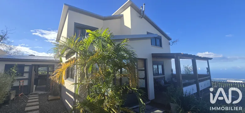Maison 5 pièces 125 m² · au Tampon · 125 m² · 447 000 €